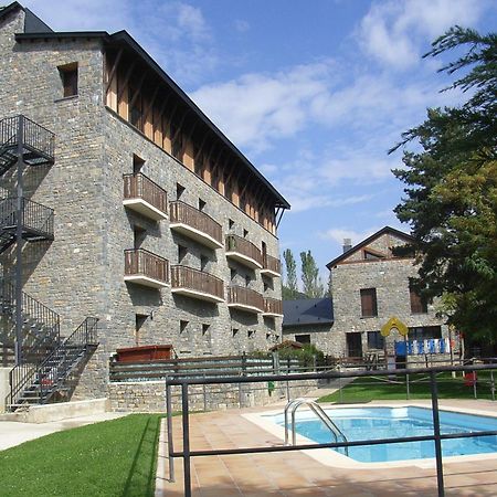Roca Nevada Suites Villanúa Eksteriør bilde