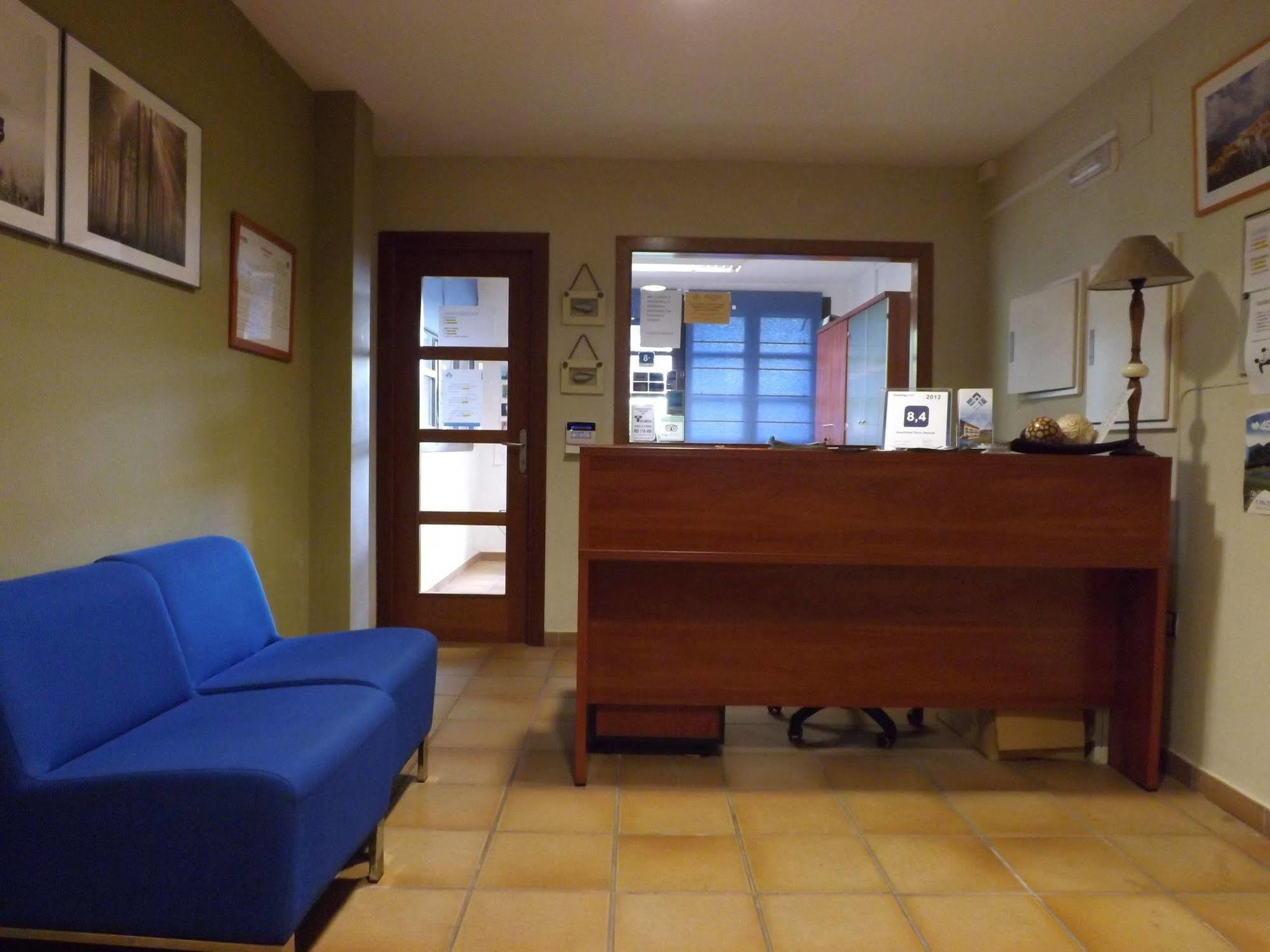 Roca Nevada Suites Villanúa Eksteriør bilde